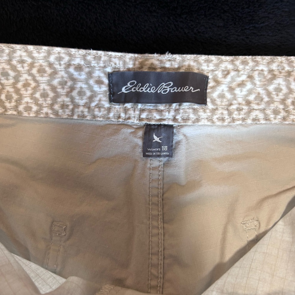 Eddie Bauer cargo shorts size 18 - Picture 7 of 10